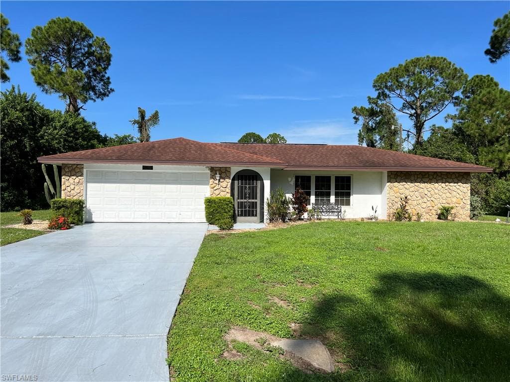 705 Canton AVE LEHIGH ACRES, FL 33972