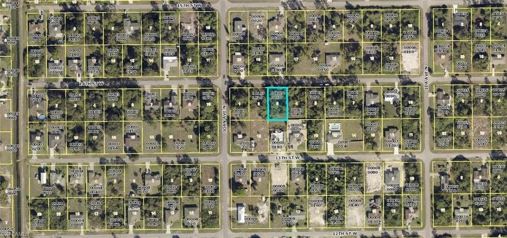 2915 14th ST W LEHIGH ACRES, FL 33971