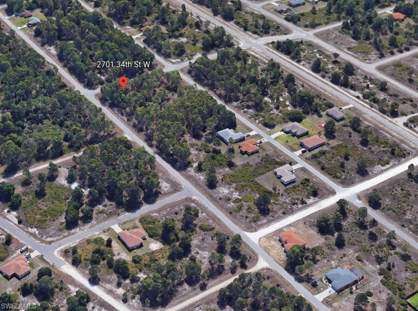 2701 34th ST W LEHIGH ACRES, FL 33971