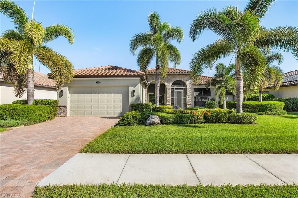 3805 Ruby WAY NAPLES, FL 34114