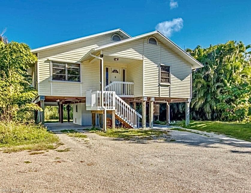 5564 Birdsong LN BOKEELIA, FL 33922
