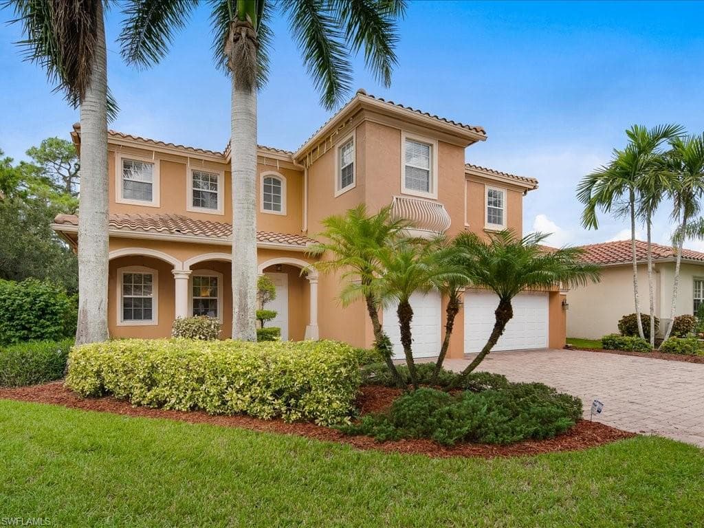 2197 Vardin PL NAPLES, FL 34120