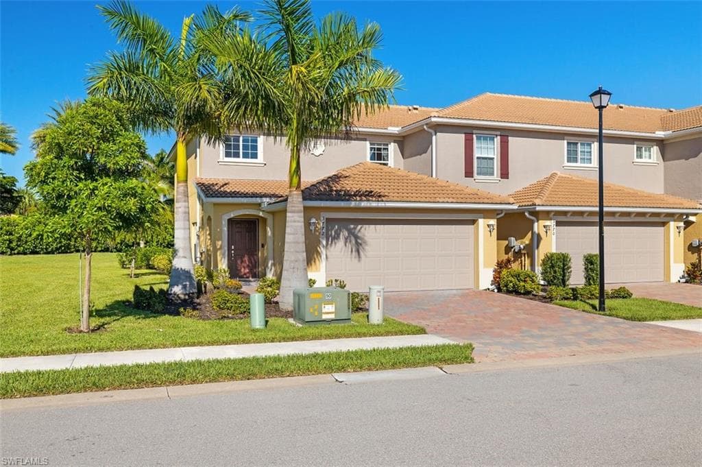 3772 Crofton CT FORT MYERS, FL 33916