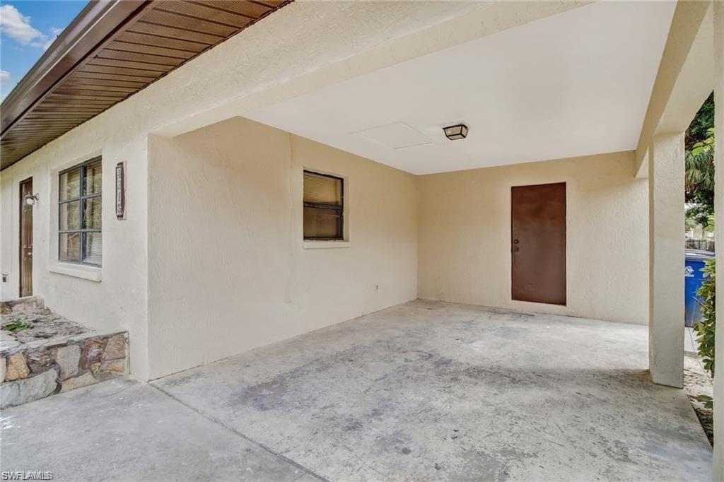 4315 2nd ST SW LEHIGH ACRES, FL 33976