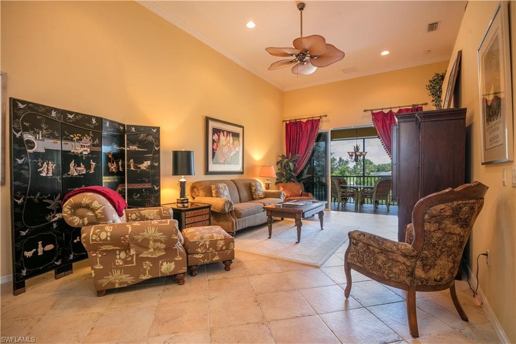 12070 Matera LN 204 BONITA SPRINGS, FL 34135
