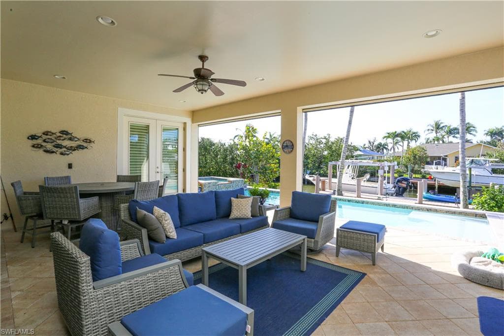 1480 Curlew AVE NAPLES, FL 34102