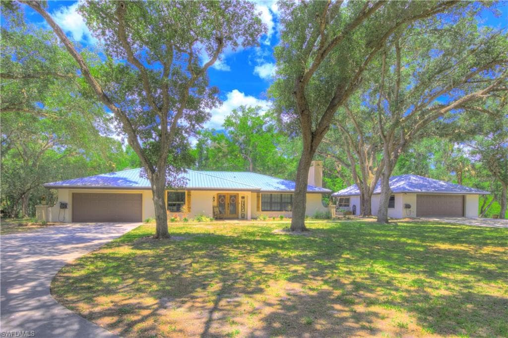 18661 Telegraph Creek LN ALVA, FL 33920