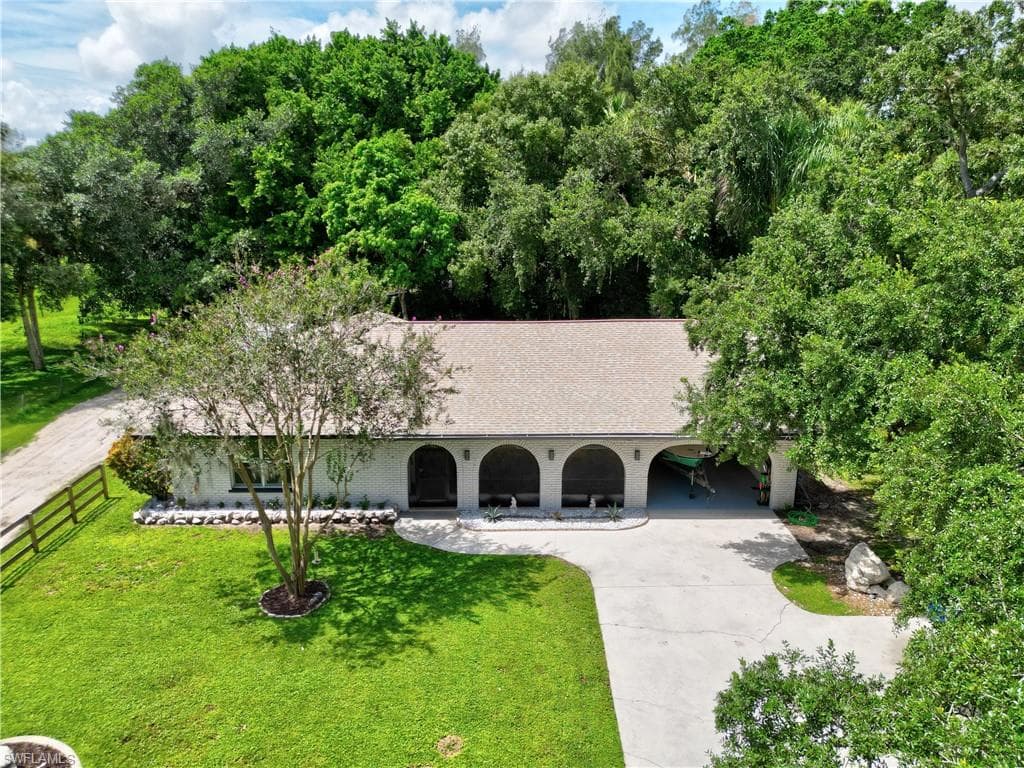 1417 Piney RD NORTH FORT MYERS, FL 33903