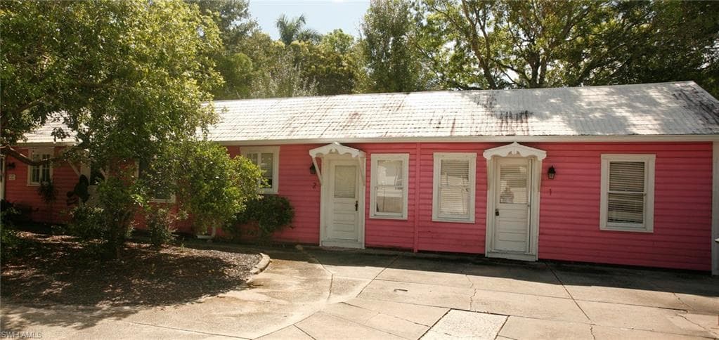1606 Hough ST 1 FORT MYERS, FL 33901