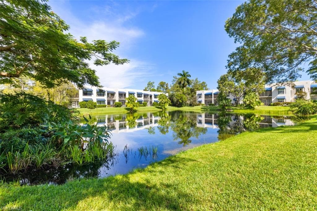 3315 Europa DR 112 NAPLES, FL 34105
