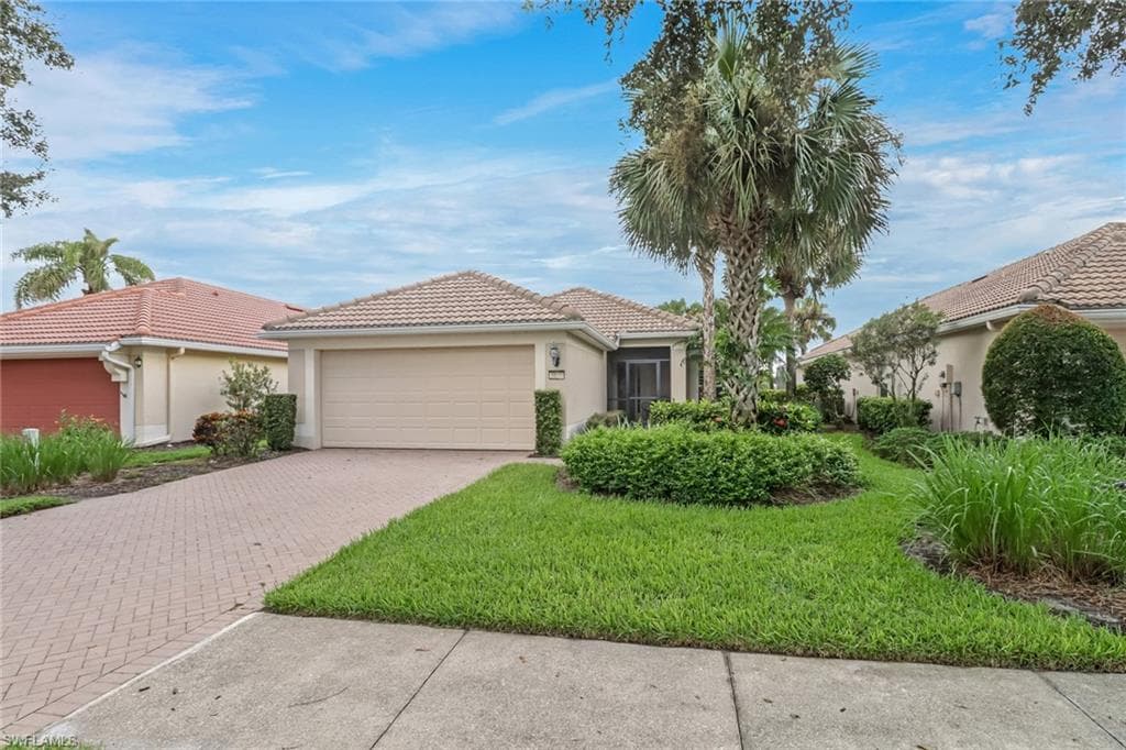5804 Declaration CT AVE MARIA, FL 34142