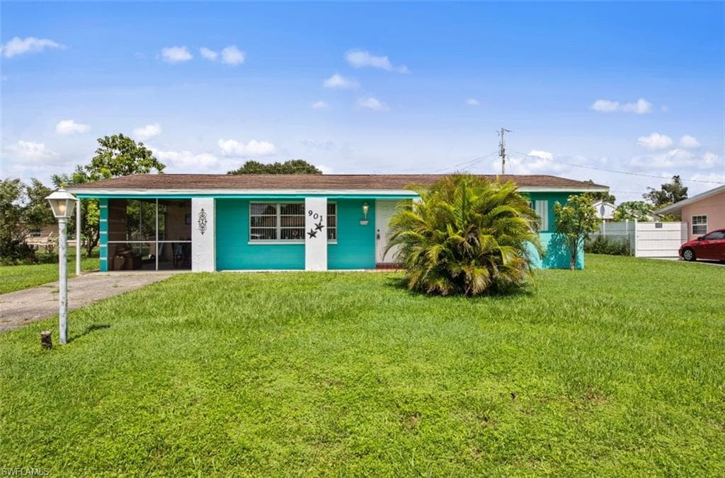 901 Bougainvillea RD E LEHIGH ACRES, FL 33936