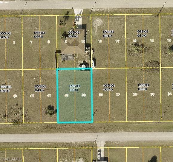 3911 NW 40th TER CAPE CORAL, FL 33993