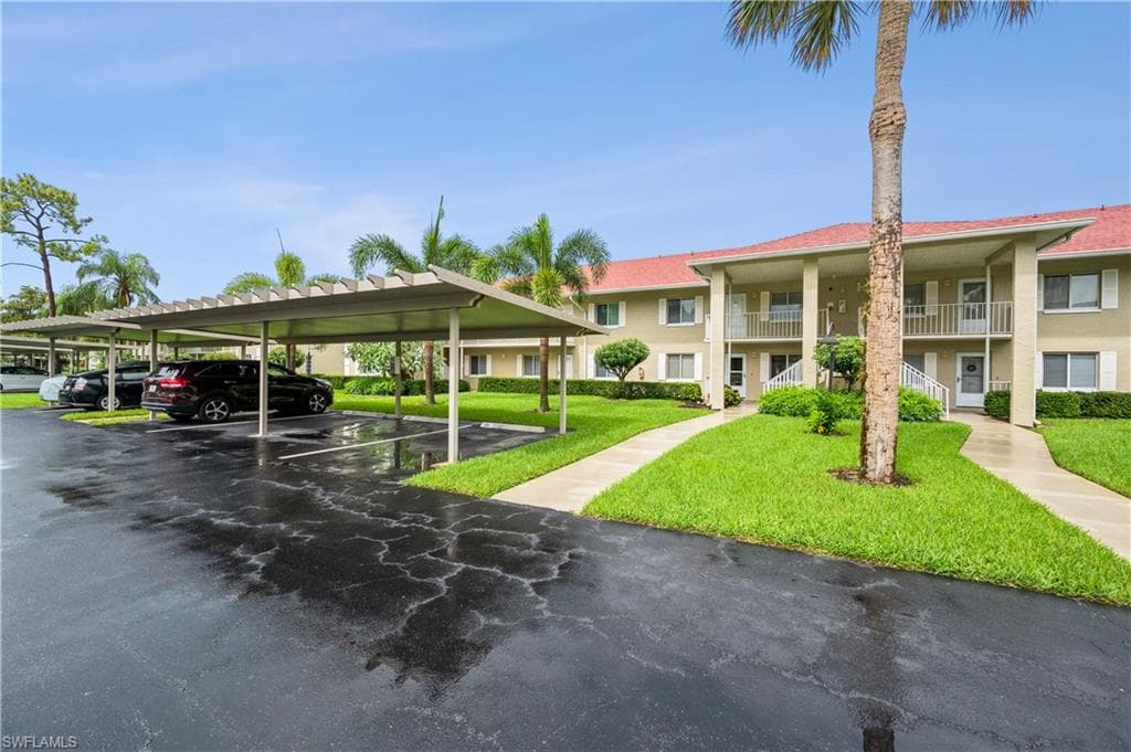 4524 Andover WAY I-103 NAPLES, FL 34112
