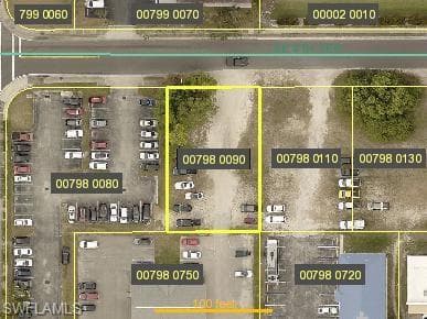 1318 SE 8th TER CAPE CORAL, FL 33990