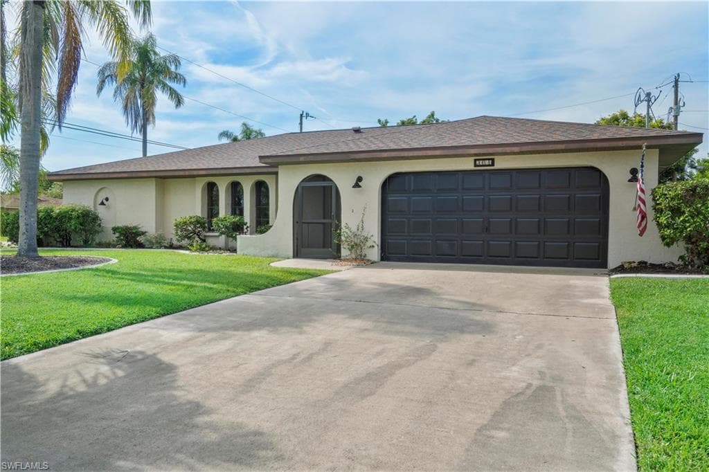364 SE 33RD TER CAPE CORAL, FL 33904