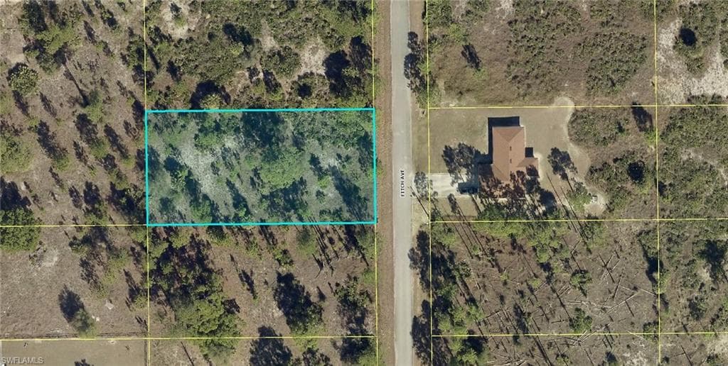 311 Fitch AVE LEHIGH ACRES, FL 33936