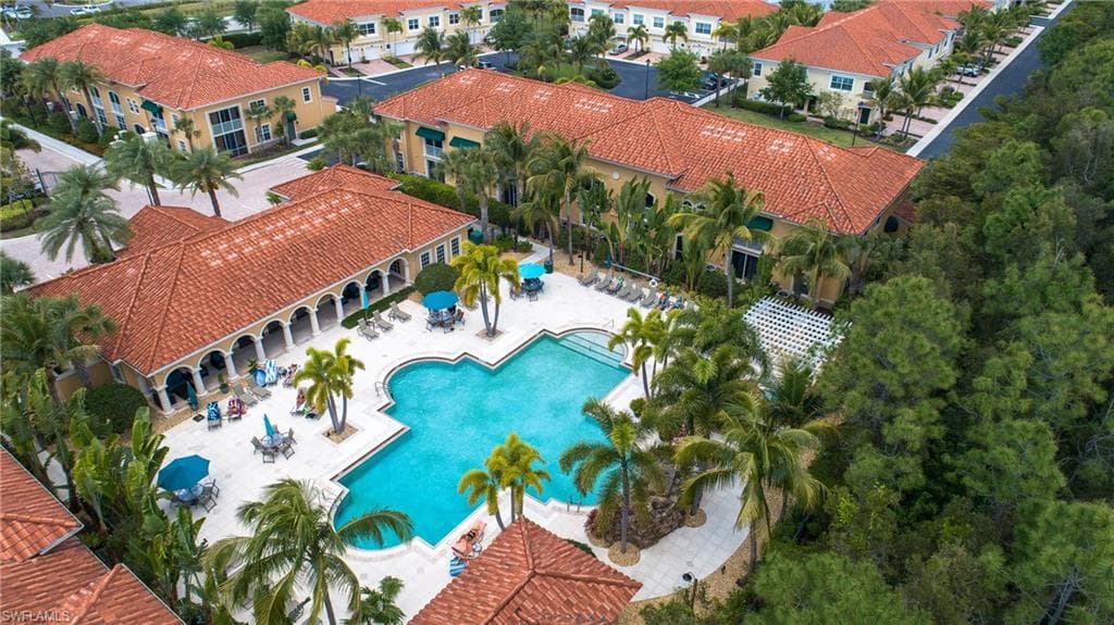 23550 Alamanda DR 202 ESTERO, FL 34135