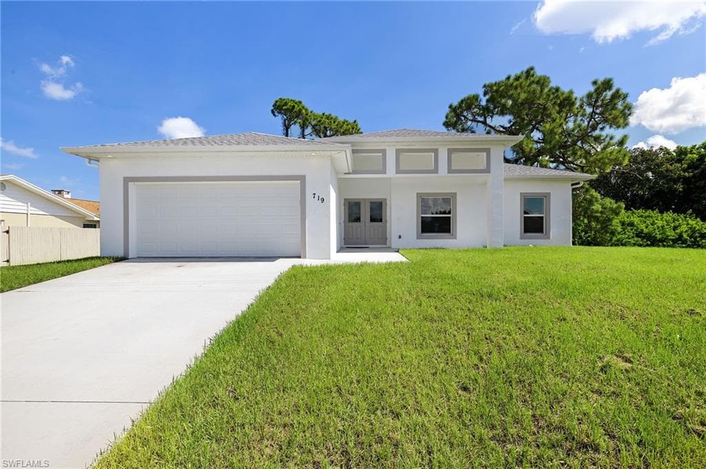 719 Mirror Lakes DR LEHIGH ACRES, FL 33974