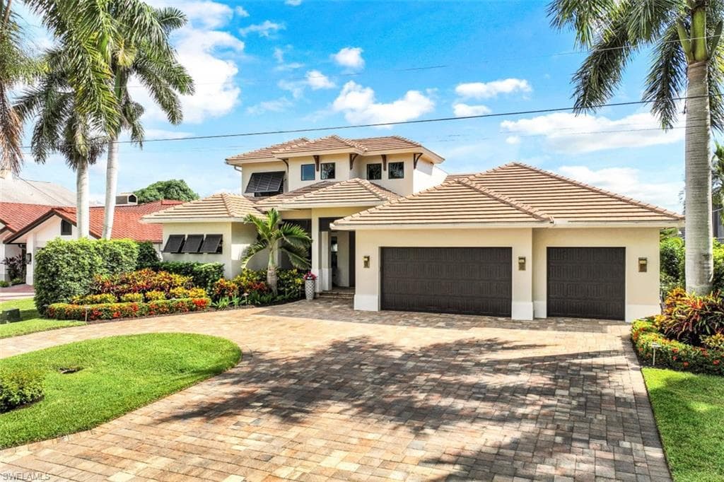 1504 SW 57th TER CAPE CORAL, FL 33914