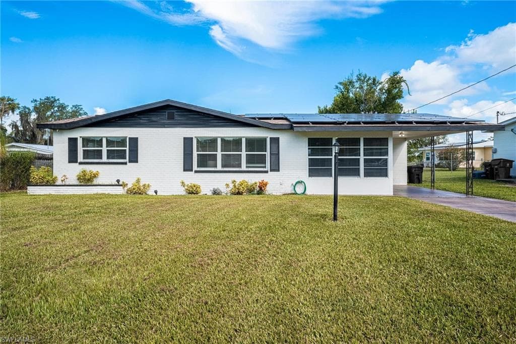 1316 Oakwood DR SEBRING, FL 33870
