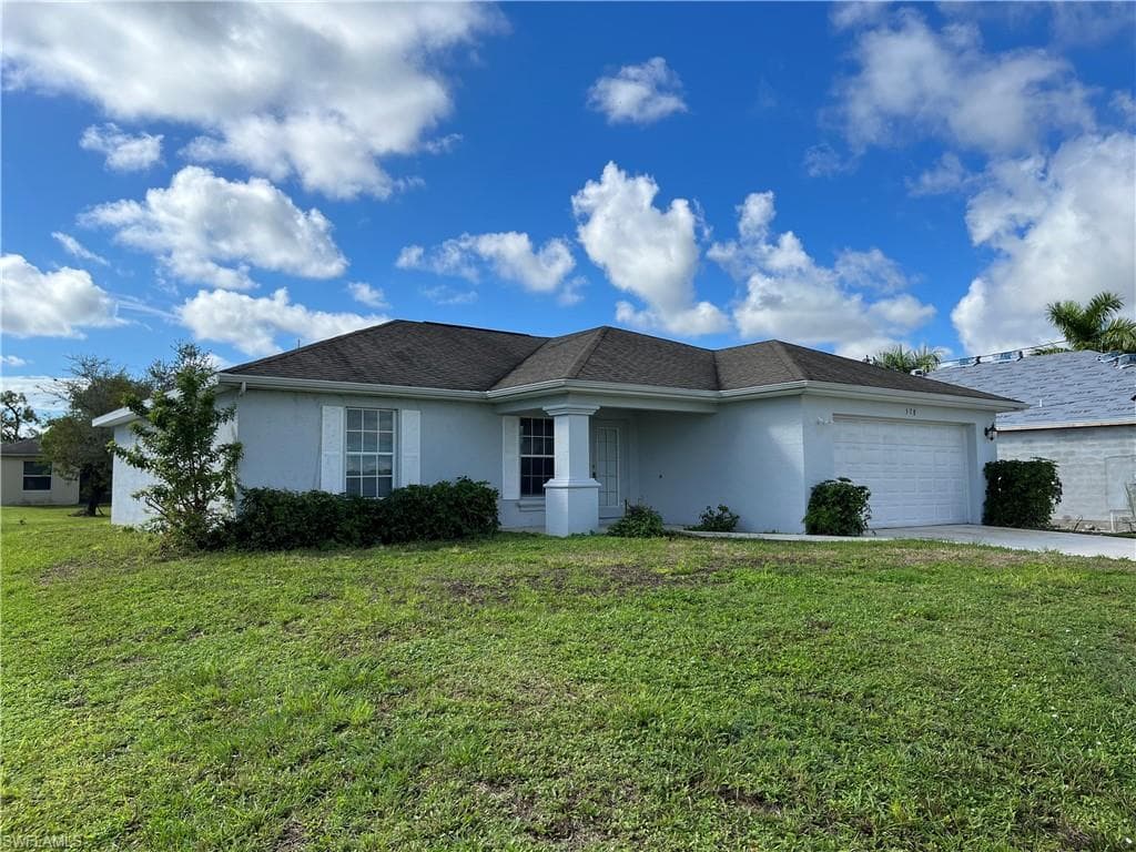 578 NE 5th ST CAPE CORAL, FL 33909