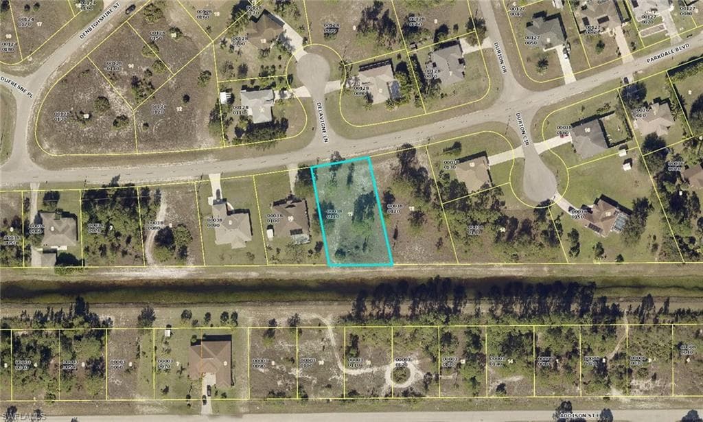 524 Parkdale BLVD LEHIGH ACRES, FL 33974