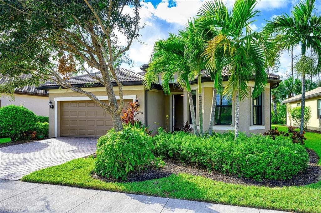 20544 Black Tree LN ESTERO, FL 33928