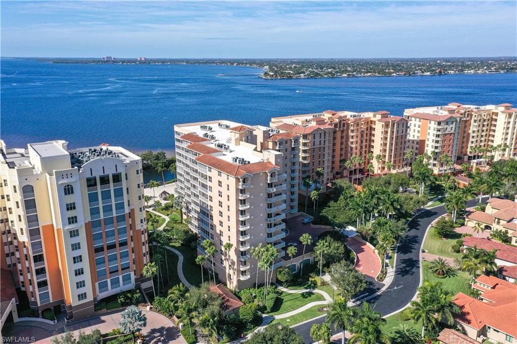 14250 Royal Harbour CT 318 FORT MYERS, FL 33908