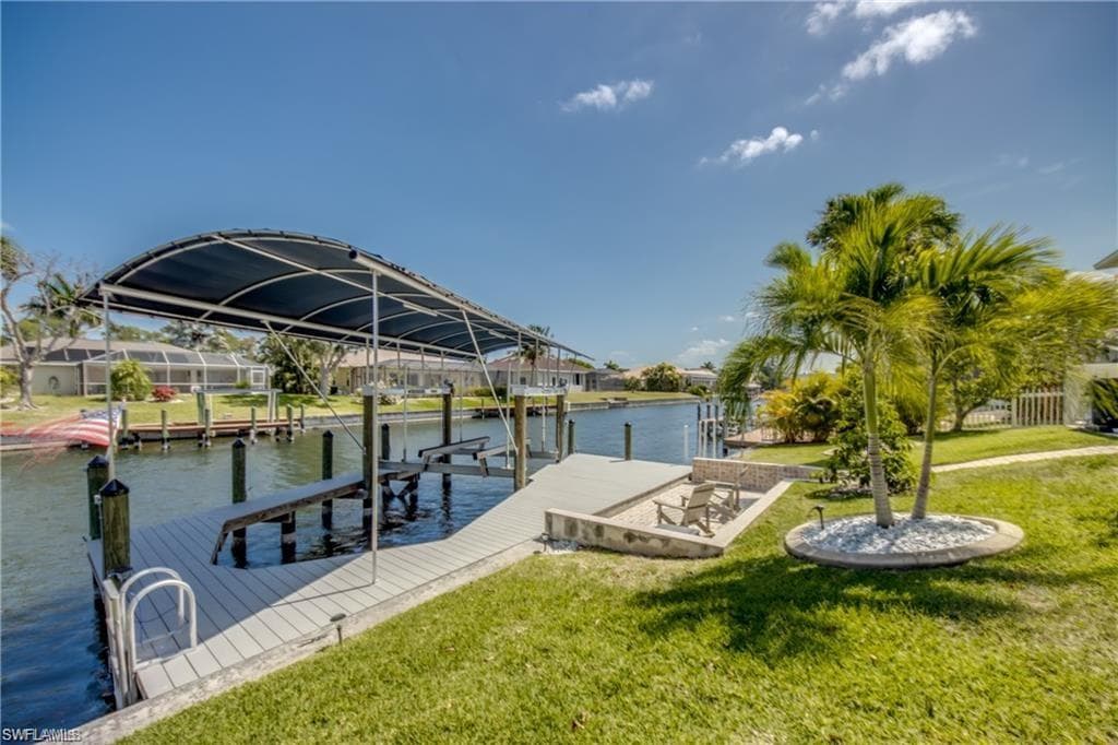 2409 SW 39th ST CAPE CORAL, FL 33914