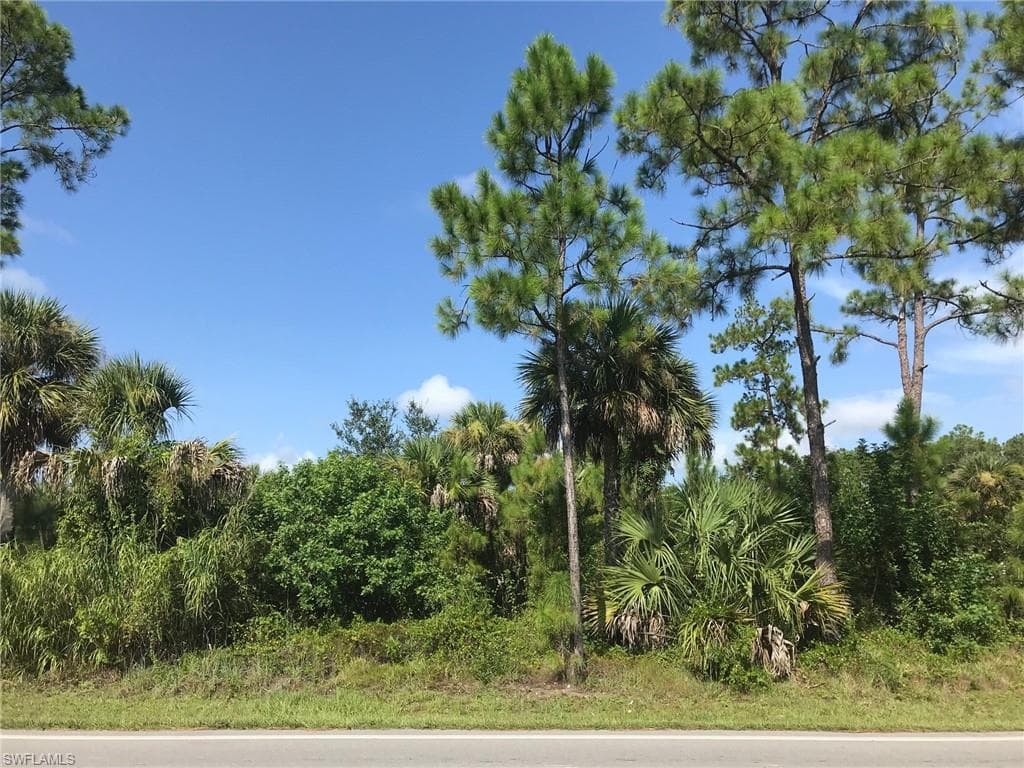 Everglades BLVD N NAPLES, FL 34120