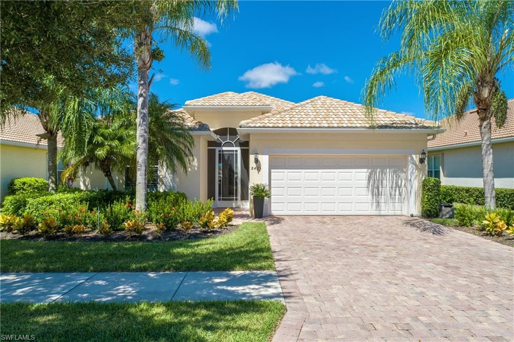8435 Benelli CT NAPLES, FL 34114