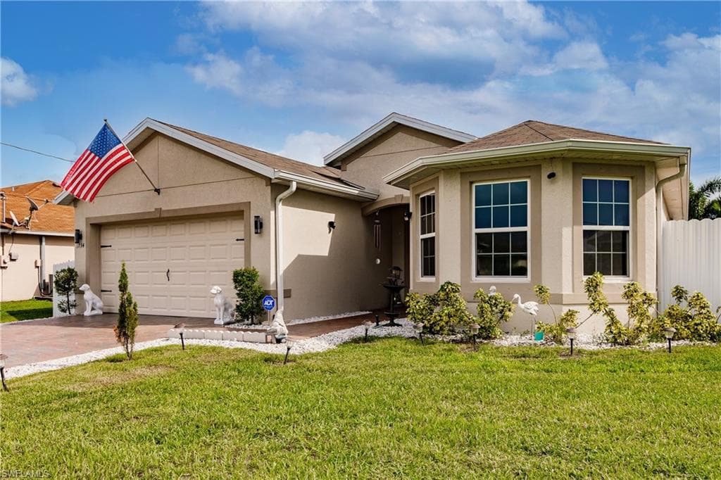 1734 NW 19th TER CAPE CORAL, FL 33993