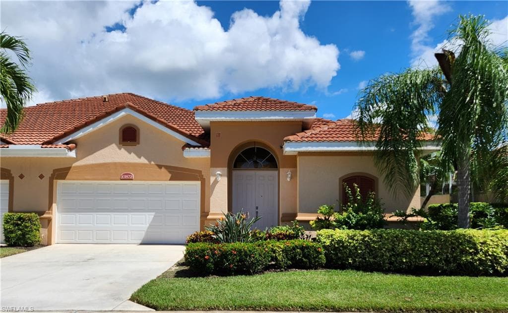 13872 Bently CIR FORT MYERS, FL 33912