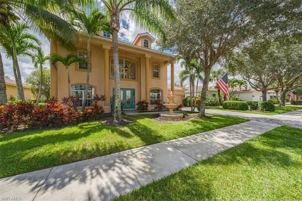 8486 Laurel Lakes CV NAPLES, FL 34119
