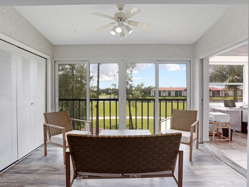 7340 Glenmoor LN 3307 NAPLES, FL 34104