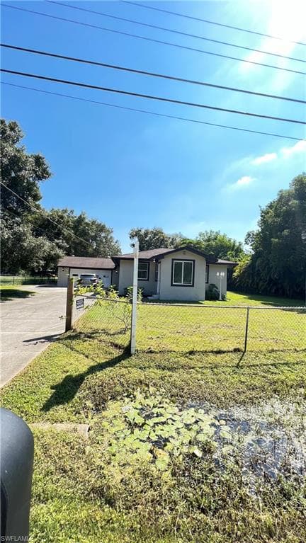 10850 Sandin RD FORT MYERS, FL 33905