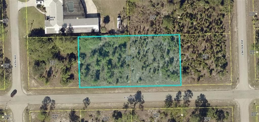 503 E 9th ST LEHIGH ACRES, FL 33972