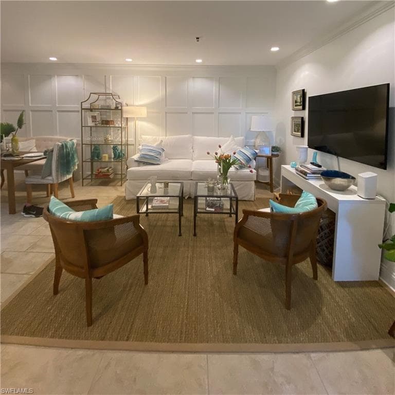 800 Golf DR N N-104 NAPLES, FL 34102