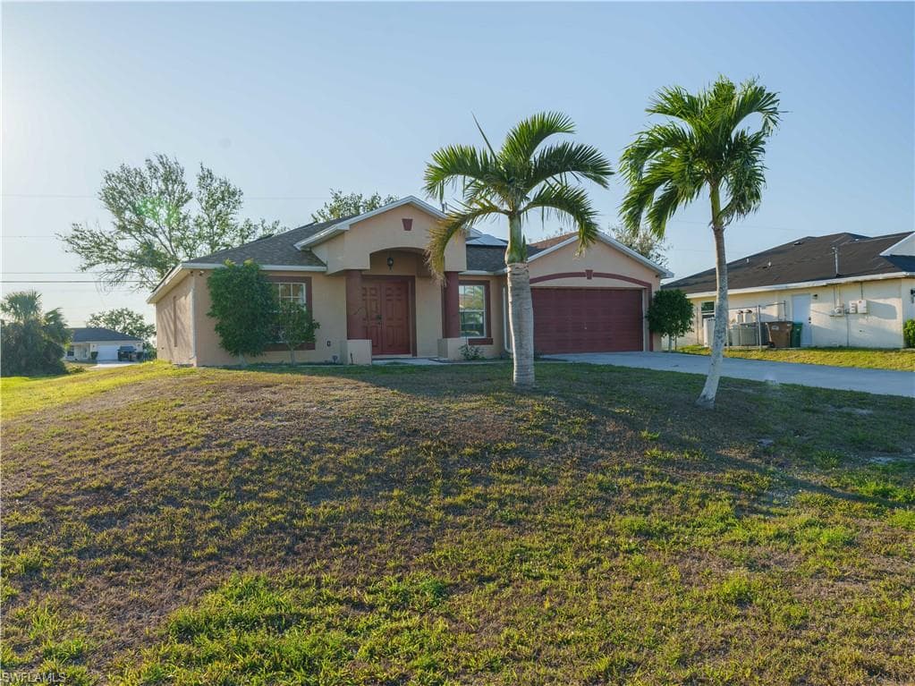 2816 NE 2nd AVE CAPE CORAL, FL 33909
