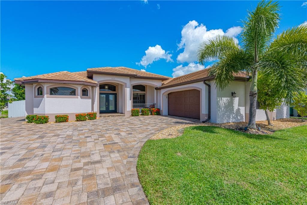 3313 Embers PKWY W CAPE CORAL, FL 33993