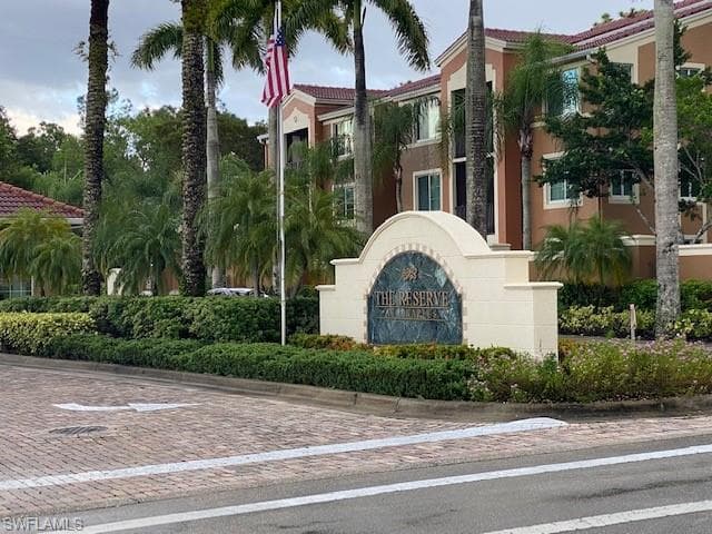 1105 Reserve CT 1-307 NAPLES, FL 34105