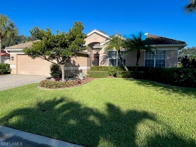 12561 Lake Run DR FORT MYERS, FL 33913