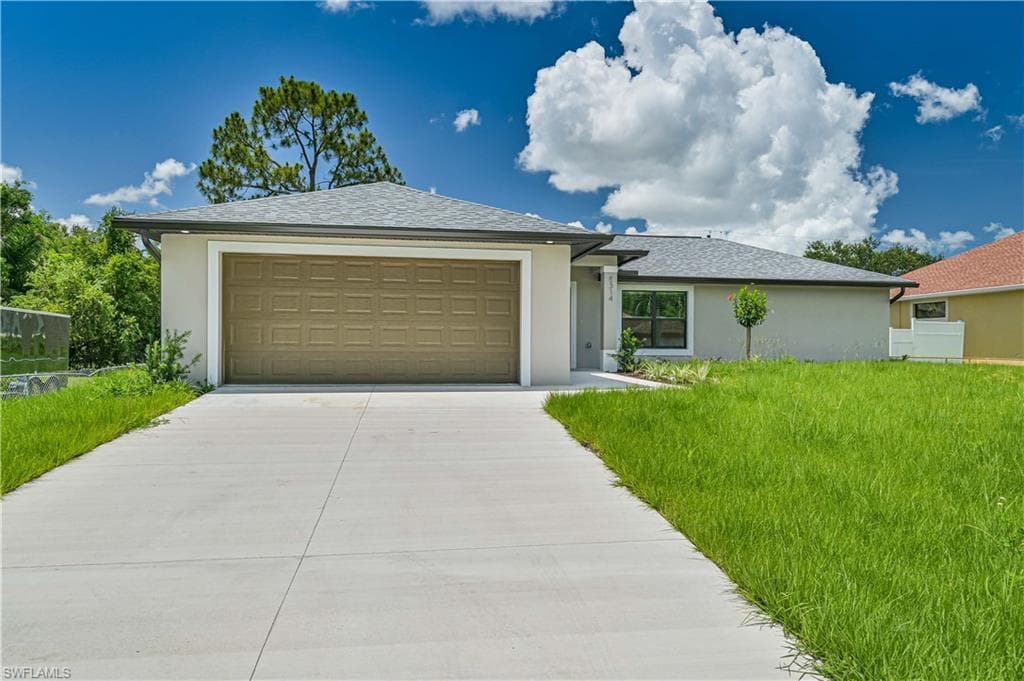 8436 Aloha RD FORT MYERS, FL 33967