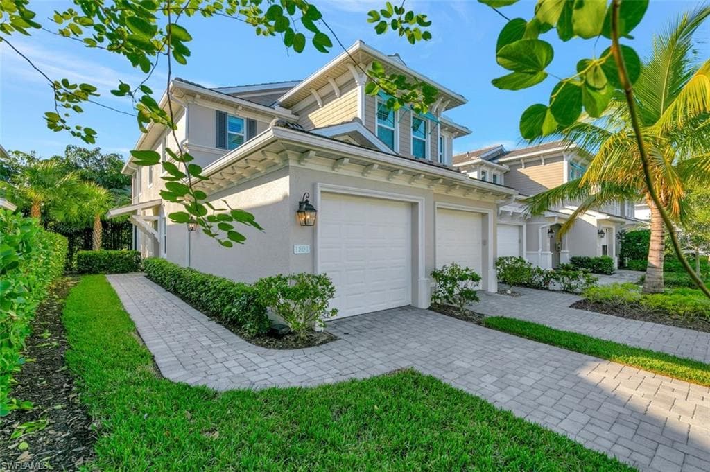 6953 Avalon CIR 1801 NAPLES, FL 34112