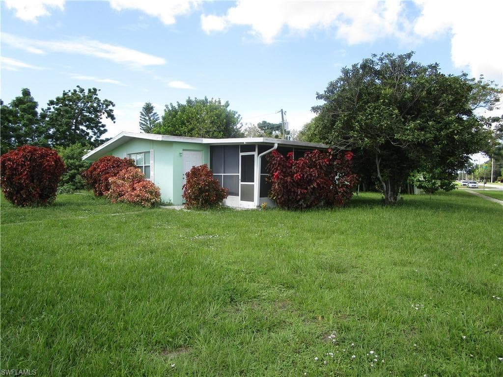 2677 Starlite LN PORT CHARLOTTE, FL 33952
