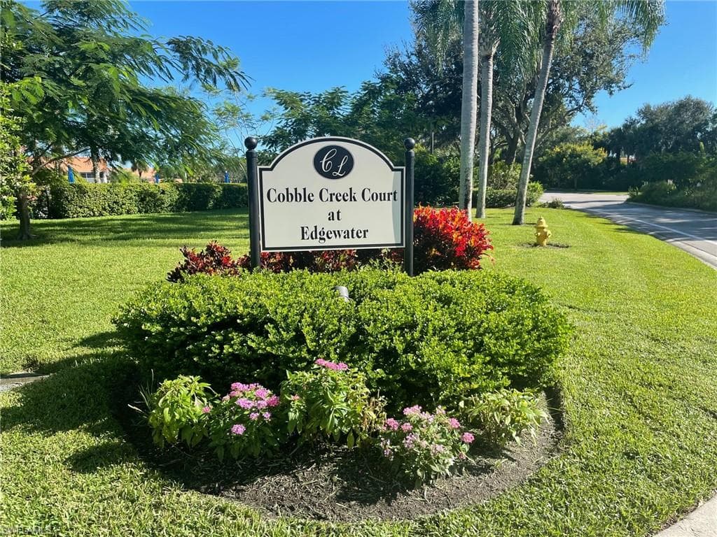 5135 Cobble Creek CT F-102 NAPLES, FL 34110