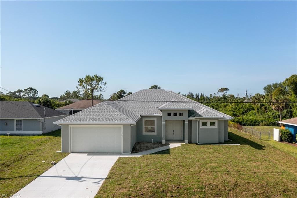 2924 18th ST SW LEHIGH ACRES, FL 33976