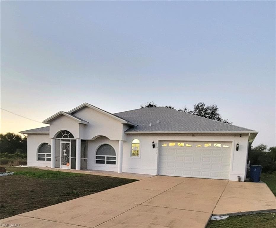 2916 45th ST SW LEHIGH ACRES, FL 33976