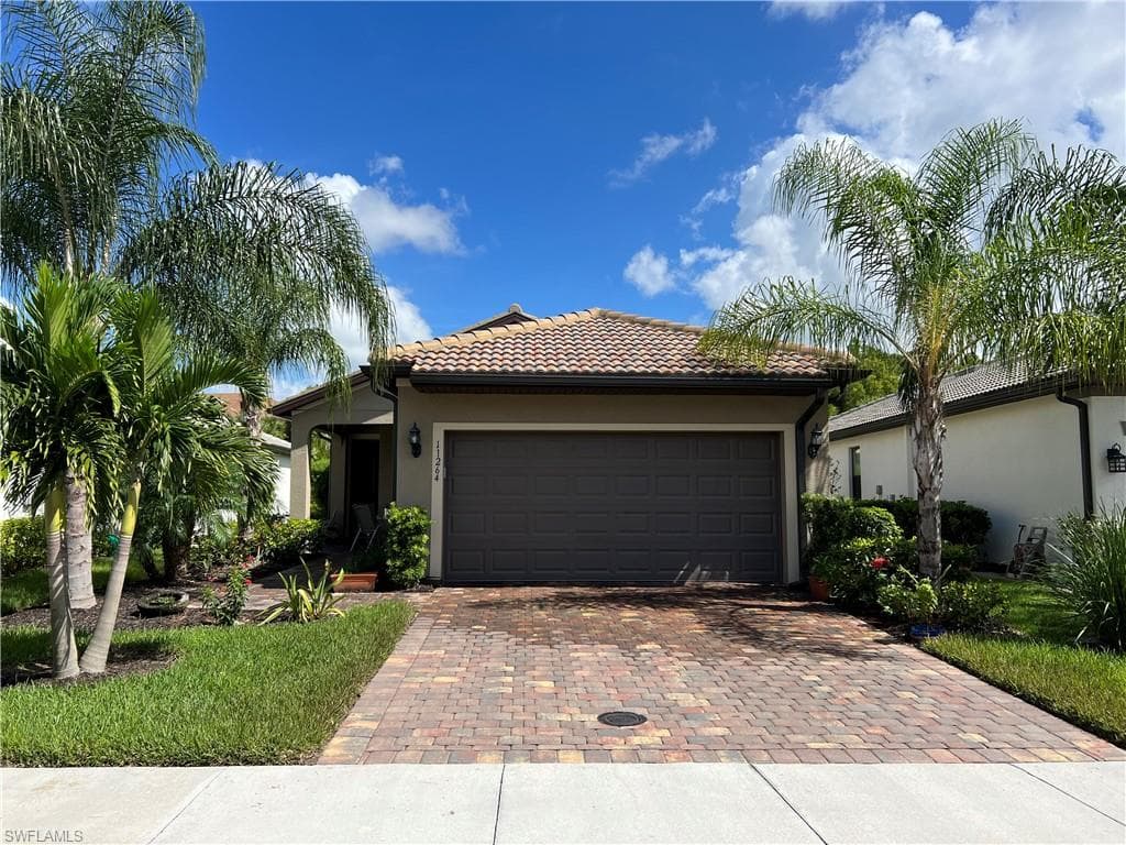 11264 Carlingford RD FORT MYERS, FL 33913